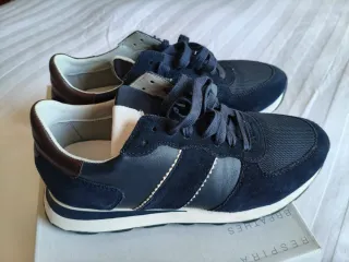 Zapatillas Geox Azul Marino y Blanco