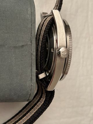 Homenaje Omega Seamaster 300 “Spectre” Leer bien