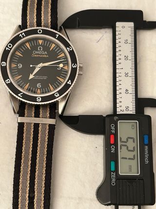 Homenaje Omega Seamaster 300 “Spectre” Leer bien