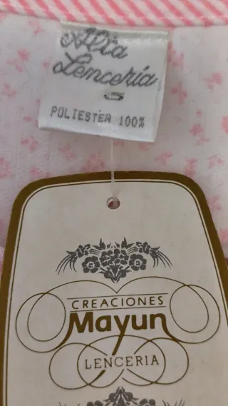 Camisón de señora floral