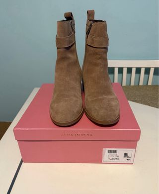 Botines Alma en Pena Talla 40 Beige