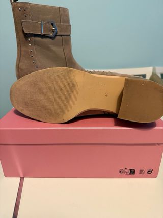 Botines Alma en Pena Talla 40 Beige