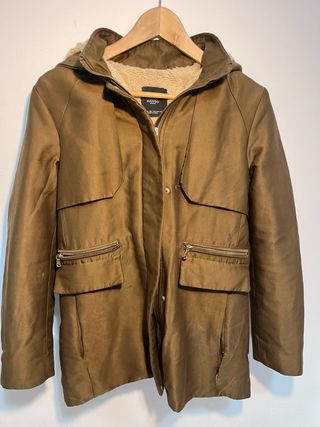 Abrigo Mango forro borreguito verde oliva