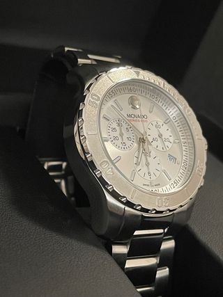 Reloj Movado Series 800