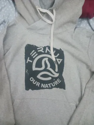 Sudadera Our Nature beige con logo