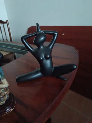 Figuras de adorno decorativas