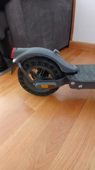 Patinete Eléctrico Blanco