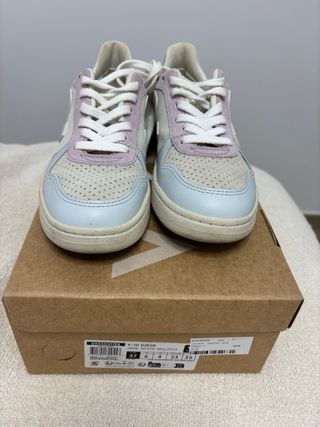 Zapatillas Veja Beige y Rosa