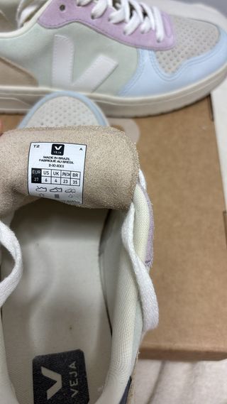 Zapatillas Veja Beige y Rosa