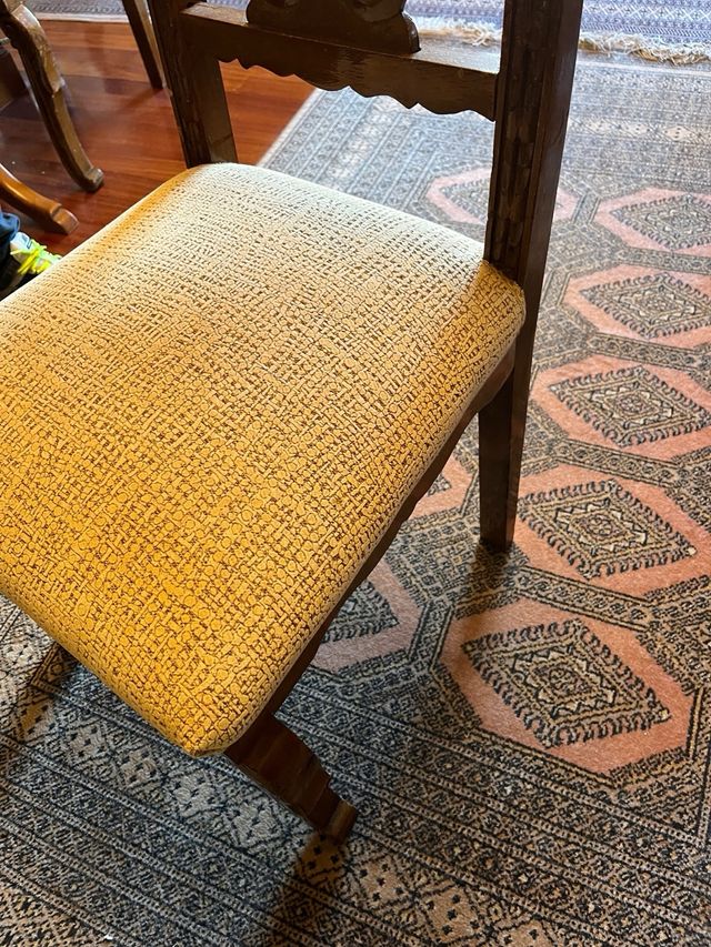 3 Sedie in legno con rivestimento