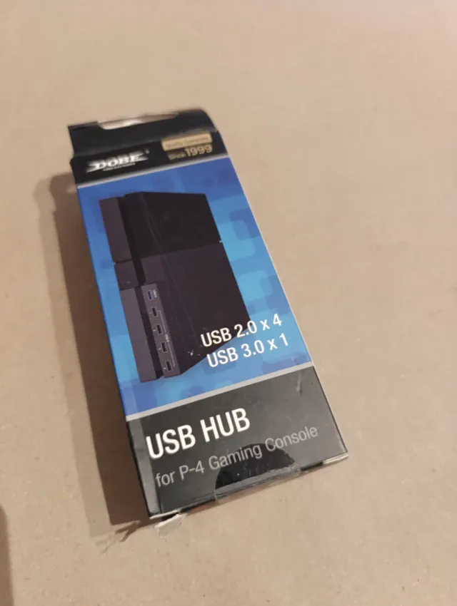 Docking PS4 Fat DOBE USB Hub Frontal