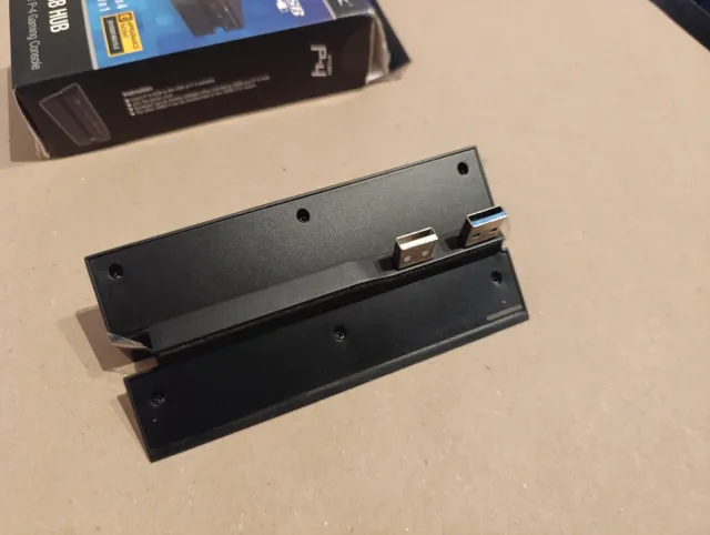 Docking PS4 Fat DOBE USB Hub Frontal