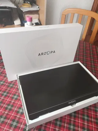 Pantalla Portátil Arzopa Negra y Plateada