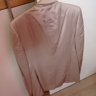 Americana hombre beige/dorada