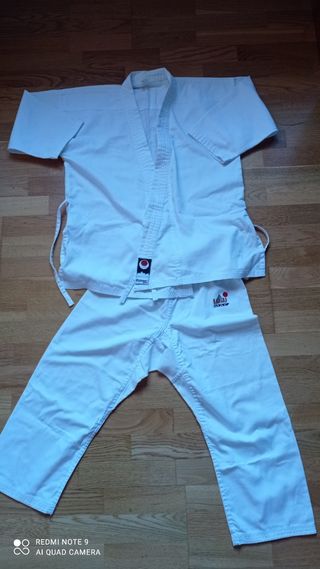 Kimono Karate Blanco Fuji Mae