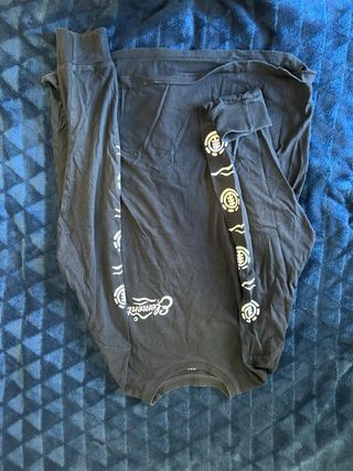 Camiseta Element Manga Larga Serpiente Talla L