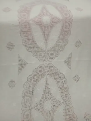 Mantel bordado a mano Lagartera 2,90 x 175