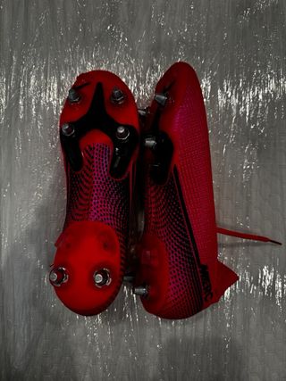 Botas Adidas Nuevas Talla 42 2/3