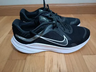 Zapatillas Nike Quest 05 Running Talla 45