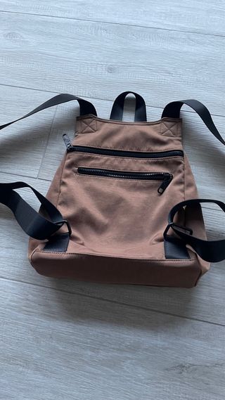 Mochila pequeña KCB Maze Antirrobo Marrón