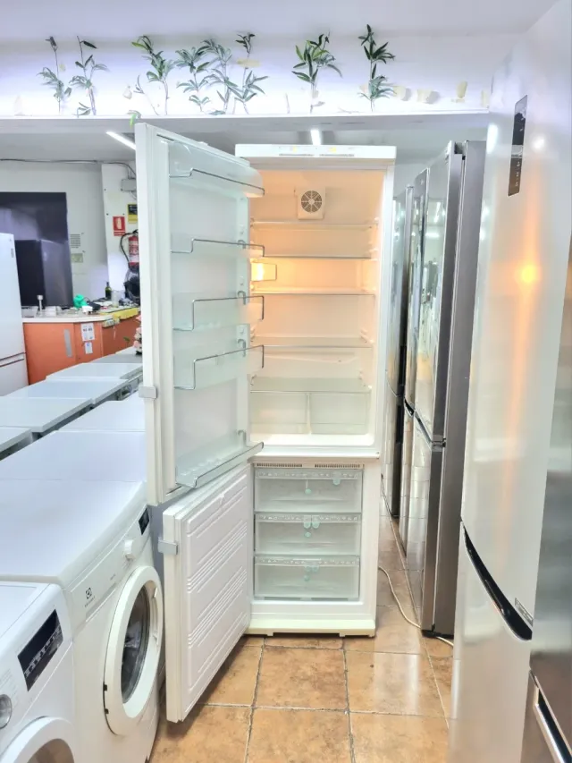 NEVERA MIELE GARANTÍA 6MES TRANSPORTE GRATIS