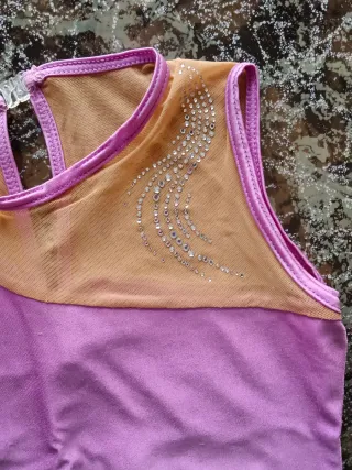 Vestido de baile niña rosa con detalles