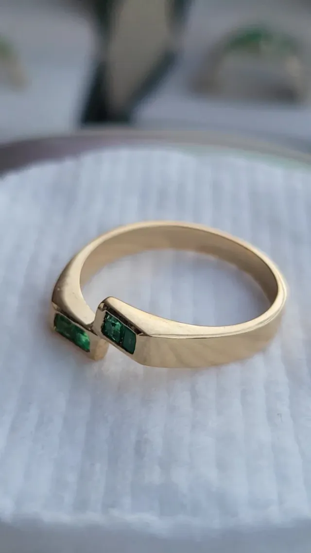 Anillo Oro 4 Esmeraldas Certificadas