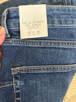 Pantalones vaqueros Zara acampanados nuevos