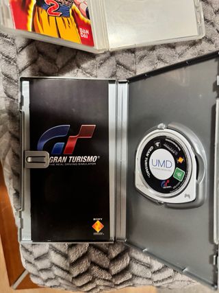 Lotto 6 giochi PSP: Gran Turismo, Spider-Man 2, Dr