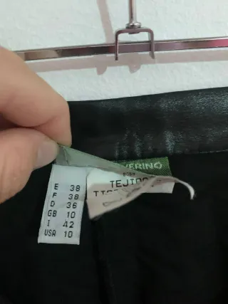 Pantalones de cuero negros