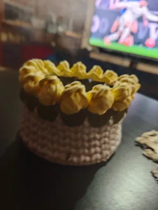 Cestini fatti a mano decorati