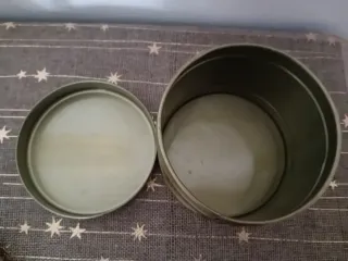 Scatola metallo decorata