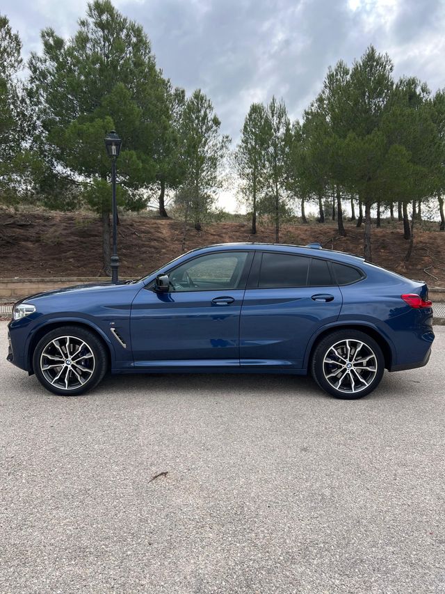 BMW X4 M40i