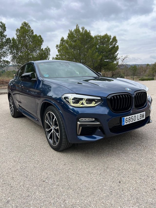 BMW X4 M40i