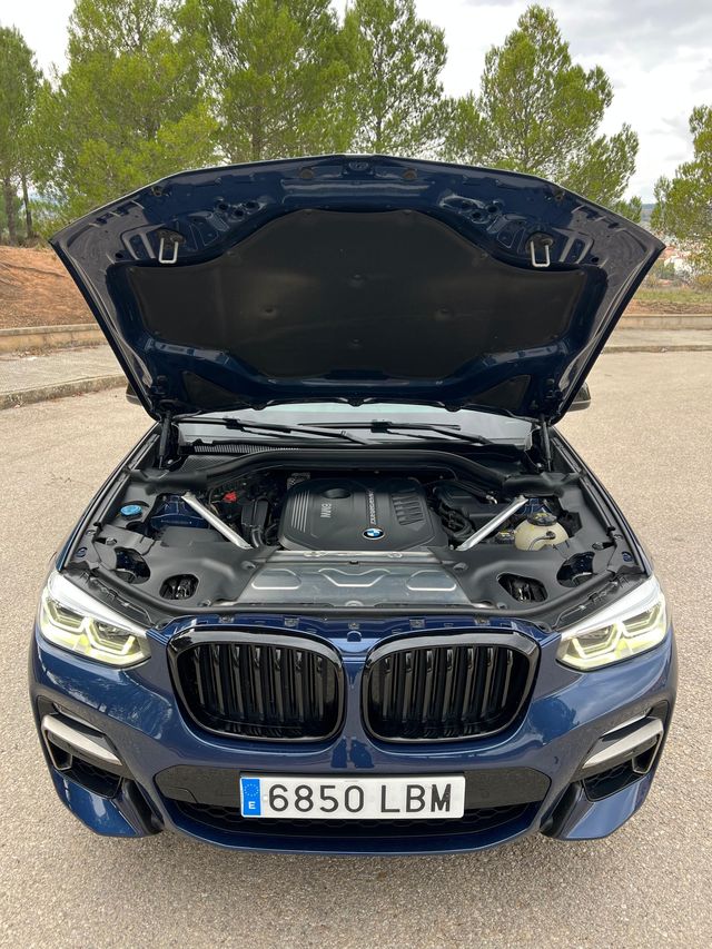 BMW X4 M40i