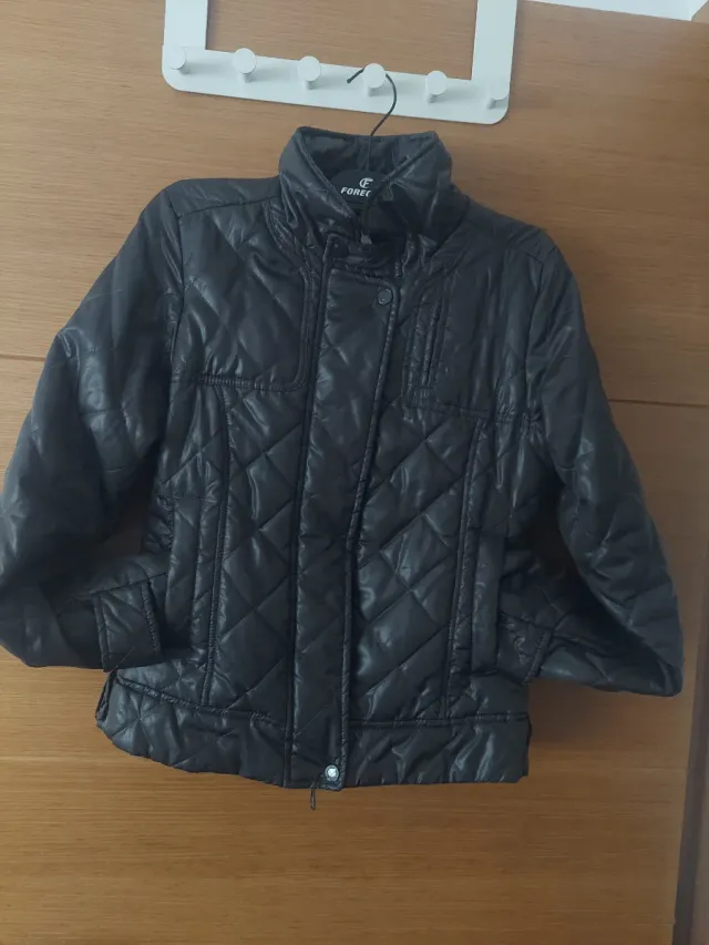 Chaqueta acolchada mujer gris