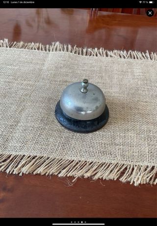 Timbre antiguo metálico de mostrador