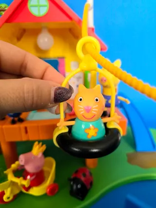 Peppa Pig's TreeHouse & George's Fort Playset
