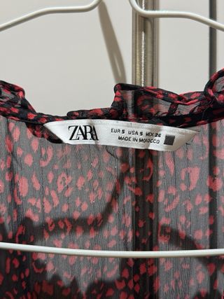 Vestido corto Zara S estampado animal volantes