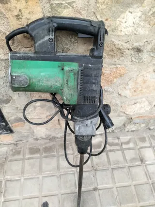 Martillo combinado Hitachi