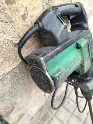 Martillo combinado Hitachi