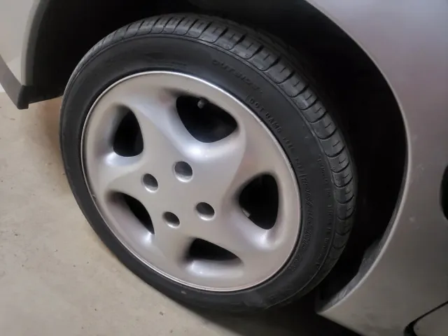 Llantas 15 pulgadas con neumáticos