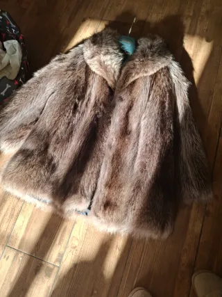 Abrigo de zorro auténtico