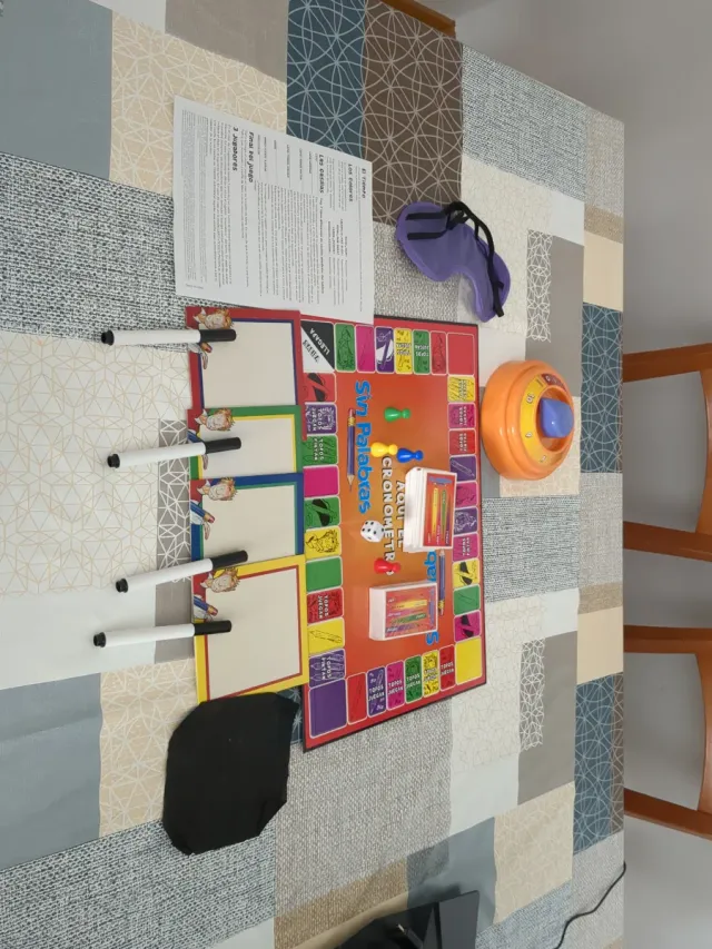 Sin Palabras Juego de Mesa Goliath