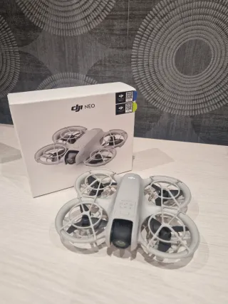 DJI NEO - DRONE