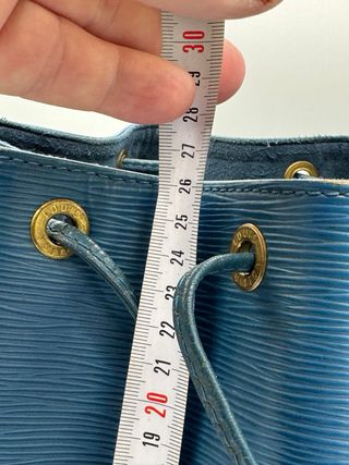 Louis Vuitton Bolso Cubo Azul Epi