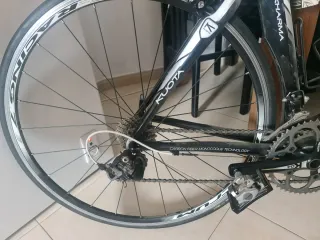 Bicicleta carretera Kuota Talla M Carbono