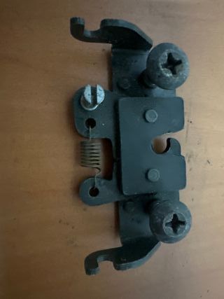 Cierre Asiento Piaggio X8 Cruiser