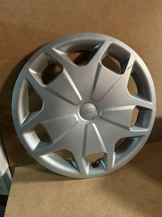 Tapacubo Ford Transit 15 “