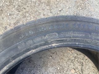 Neumático de coche.  315-35-21 Kumho Escta 111Y